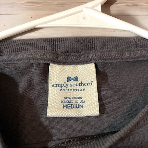 simply southern women’s grey long sleeve - Picture 6 of 6